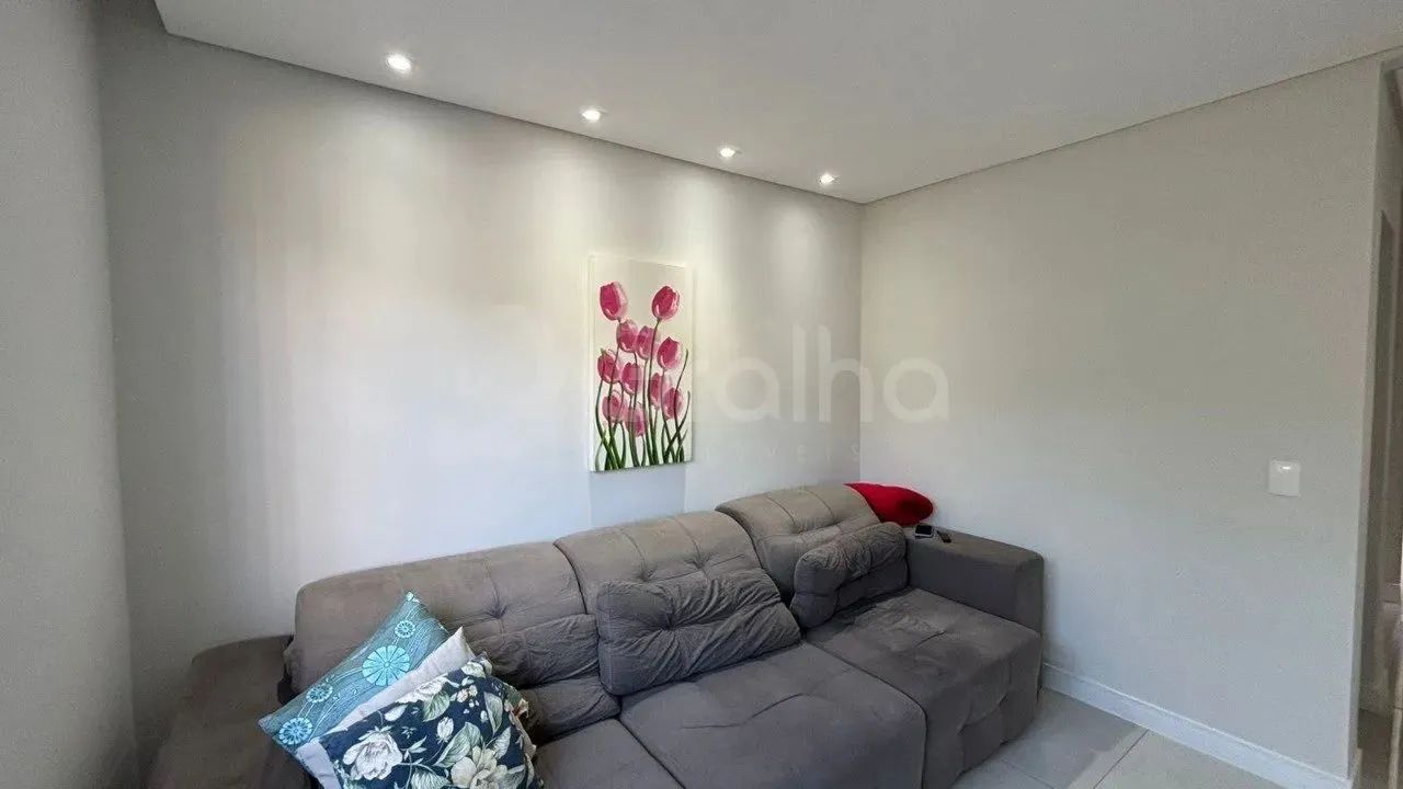 Casa de 60m² com 2 quartos sendo 1 suíte na Vargem do Bom Jesus - Foto 2