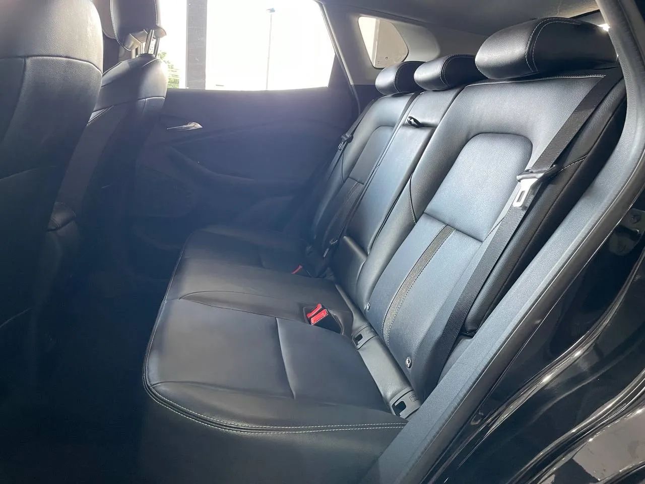 TRACKER PREMIER 1.2 TB 2021 -TOP DE LINHA E TETO SOLAR ? - Foto 3