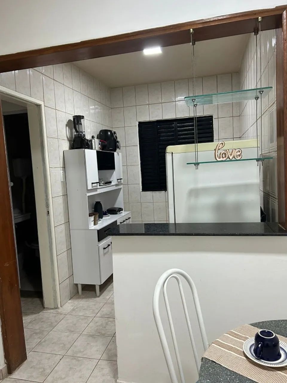 O imóvel está 100% mobiliado - perfeito para quem deseja conforto, praticidade e excelente - Foto 4