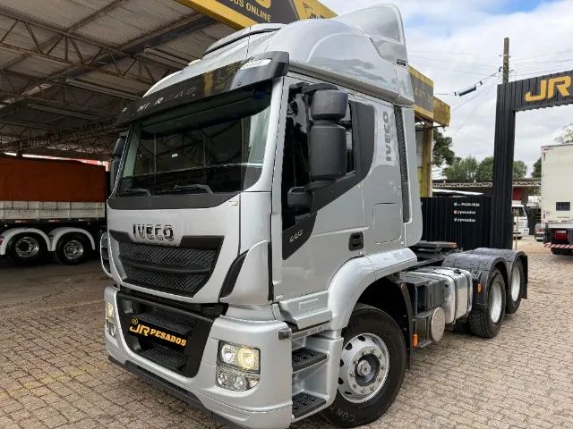 iveco stralis 440 hi road 6x2 trucado automático ano 2022 completo - Foto 2