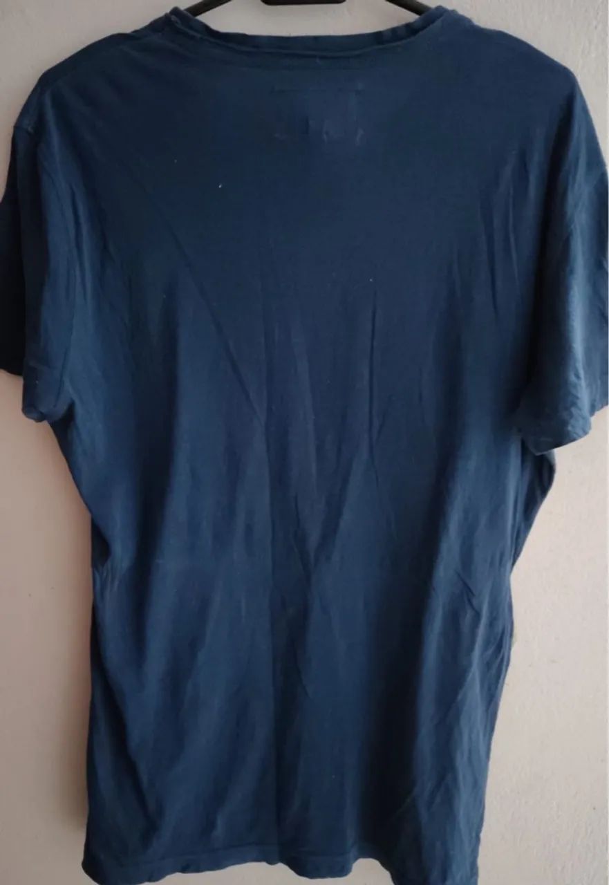 Camiseta Armani Jeans Azul - Original - Foto 4