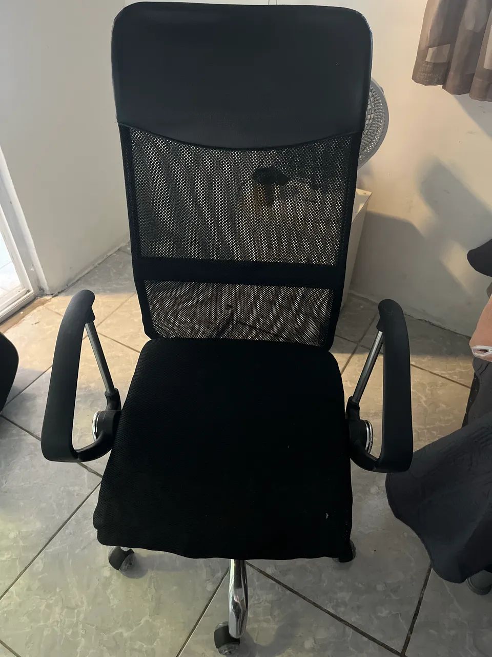 Cadeira escritório 230,00 - Foto 2