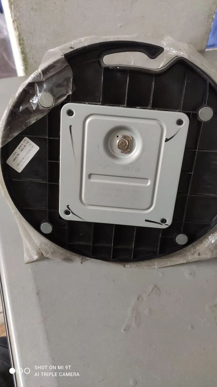 Base para monitor de computador417561619706695684