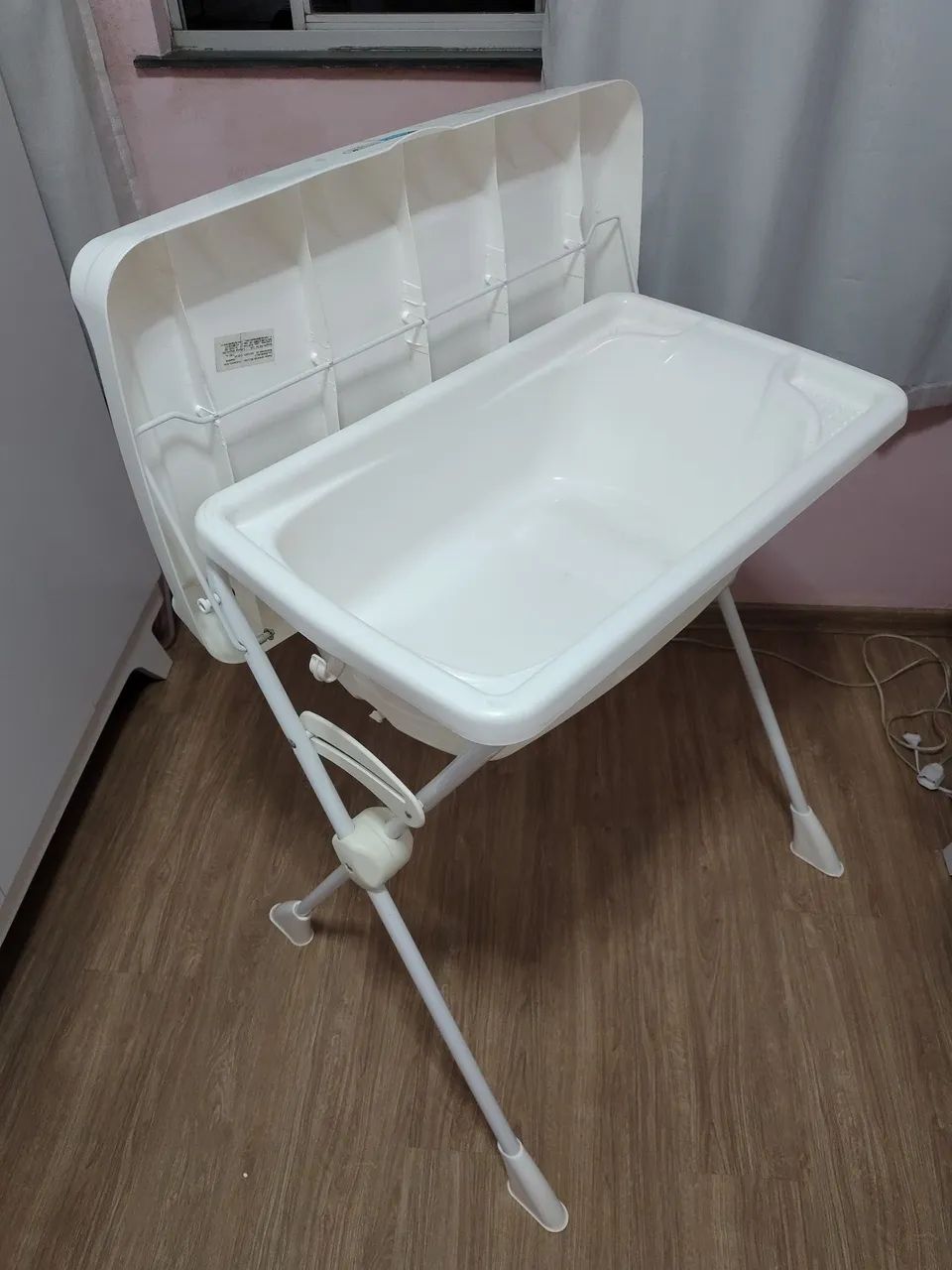 Banheira com suporte e trocador  - Foto 3