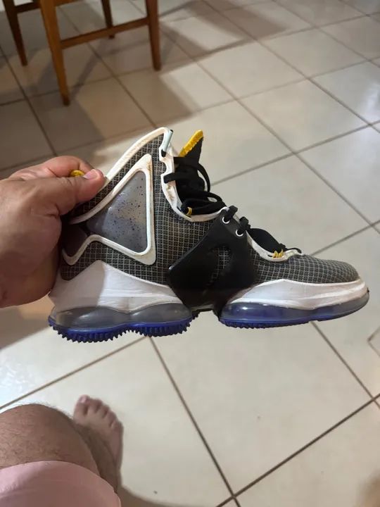 Tênis Nike LeBron número 40 - Foto 4