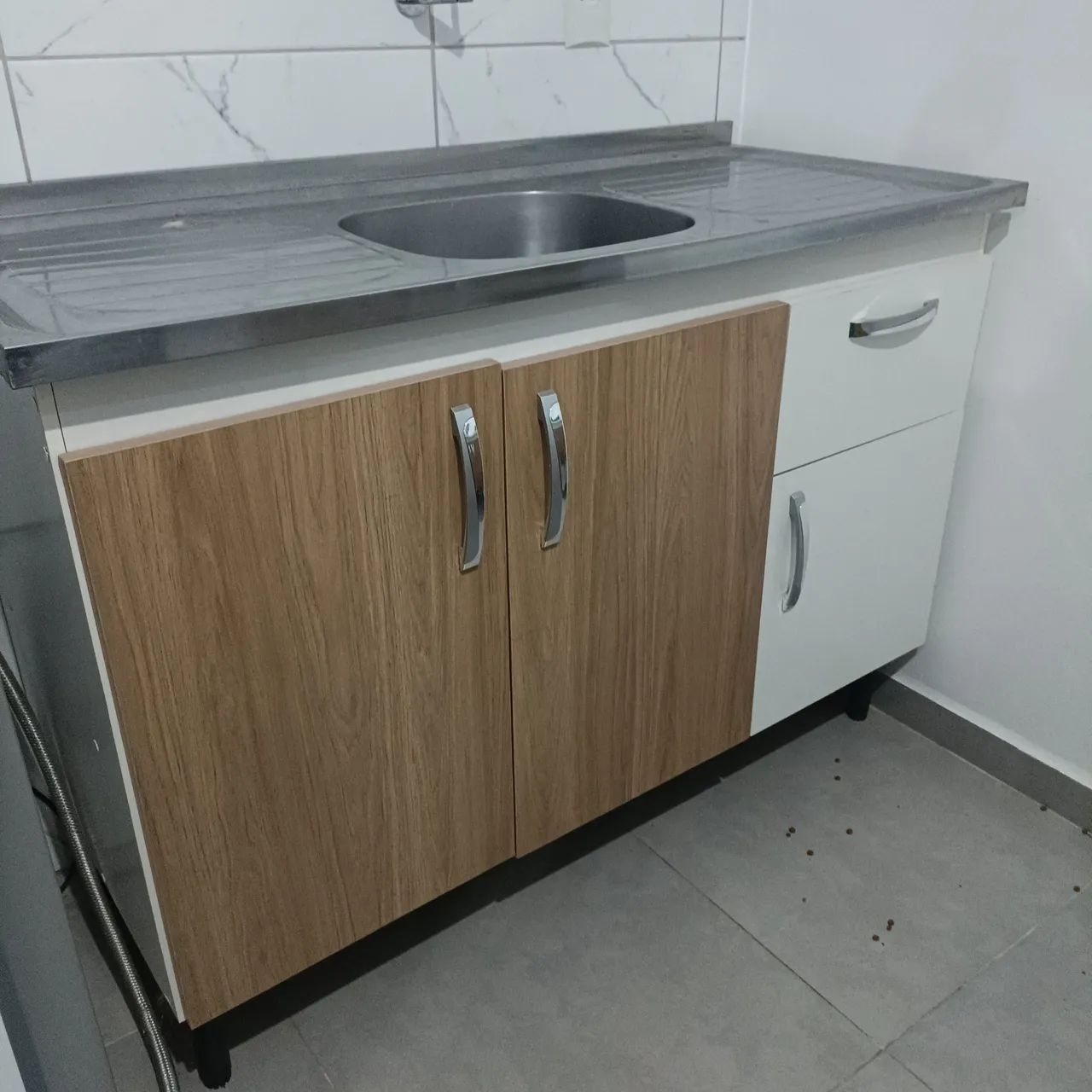 Armário de Cozinha (duas peças) com pia