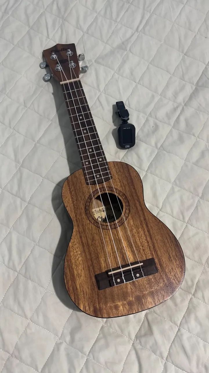 Ukulele 63825094065665123