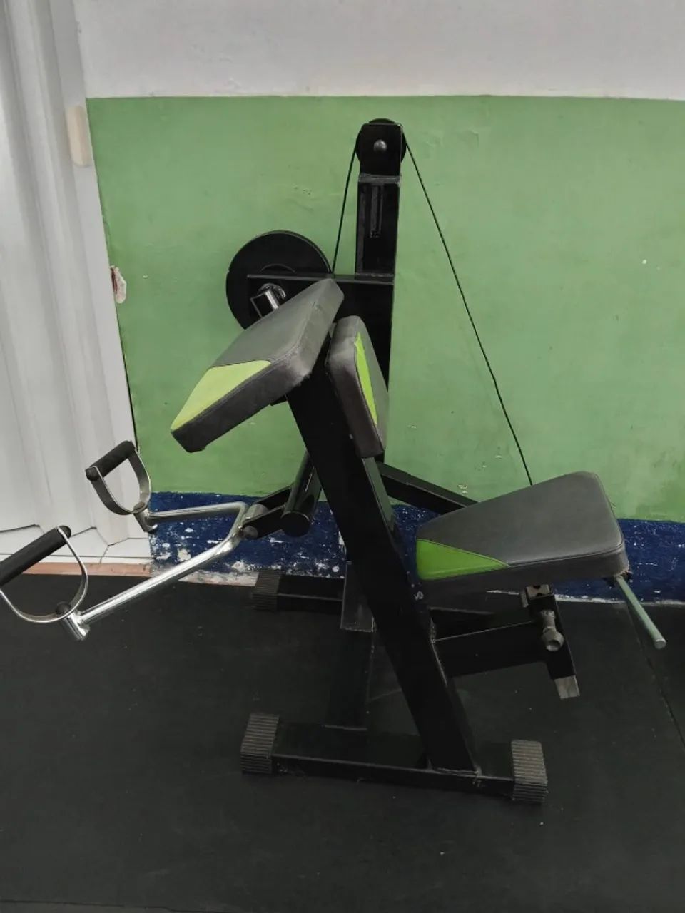 aparelho  de biceps rosca scott  - Foto 2