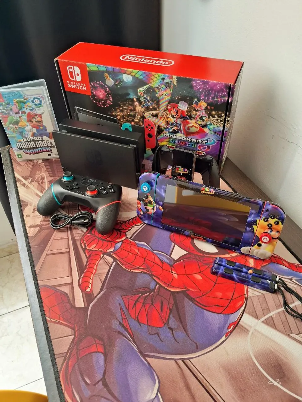Nintendo Switch com Super Mario Bros Wonder