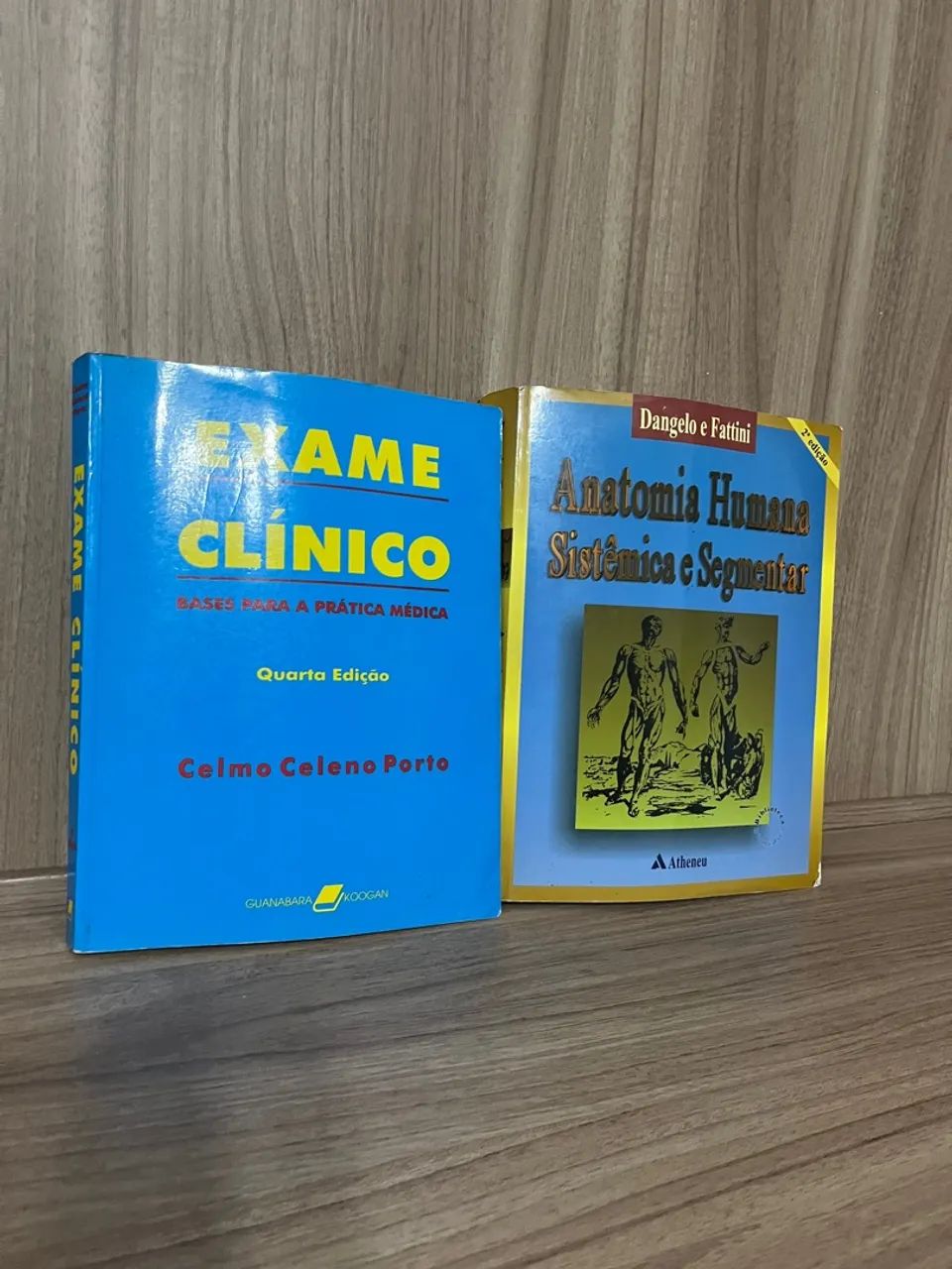 Livros de Anatomia e Exame Clínico