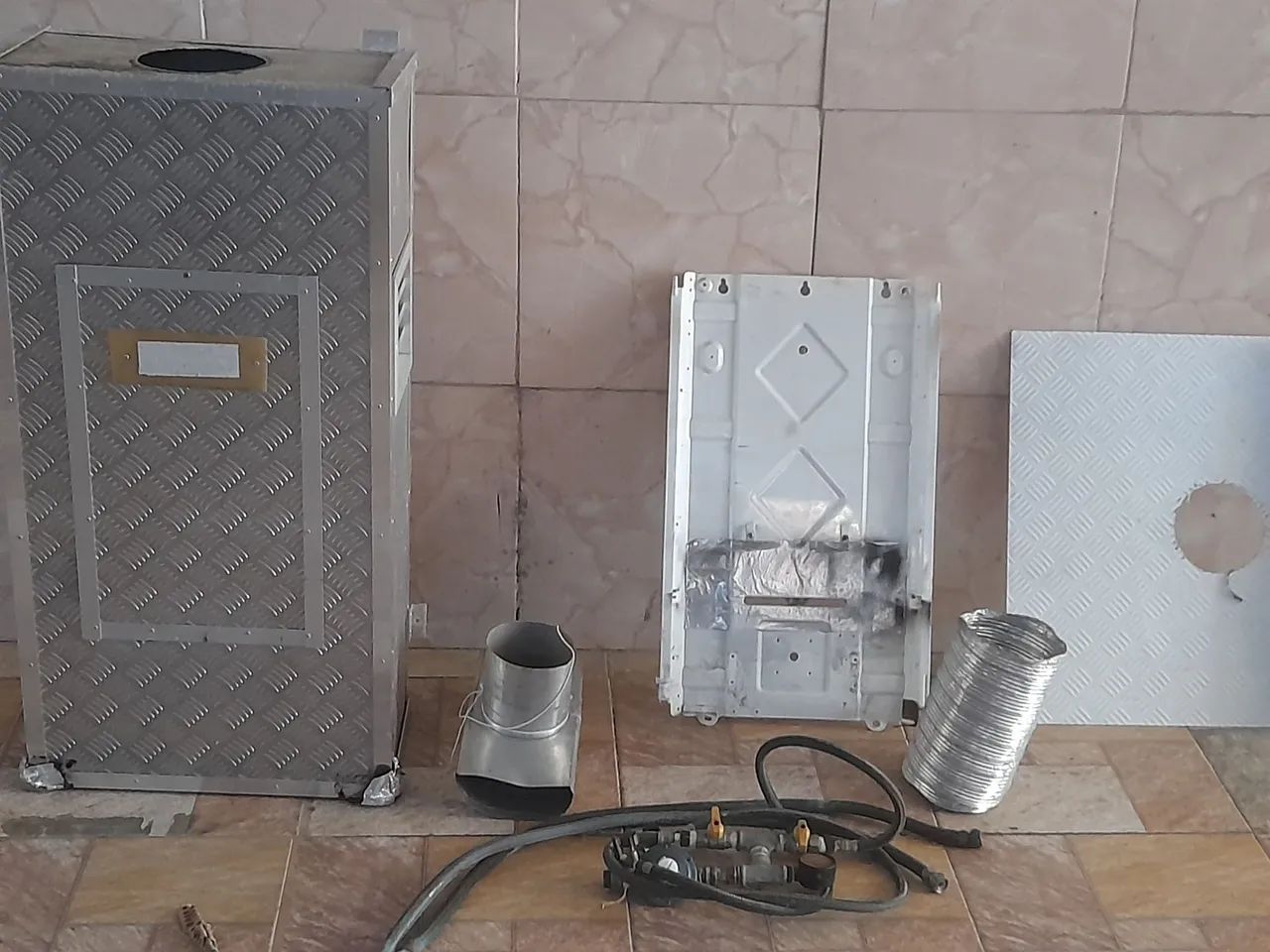 Aquecedor para piscina ,profissional,  a gás , até 70 mil litros - Foto 3