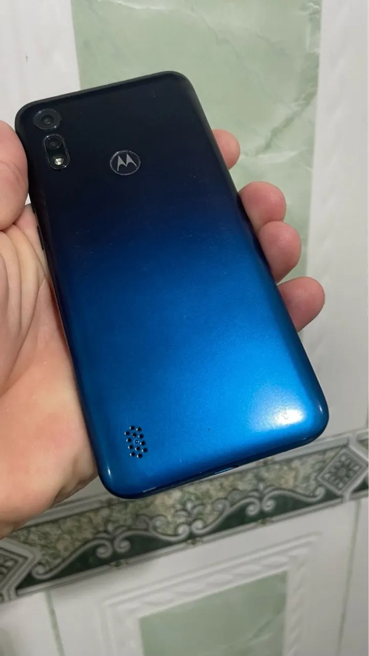 Moto E6 plus