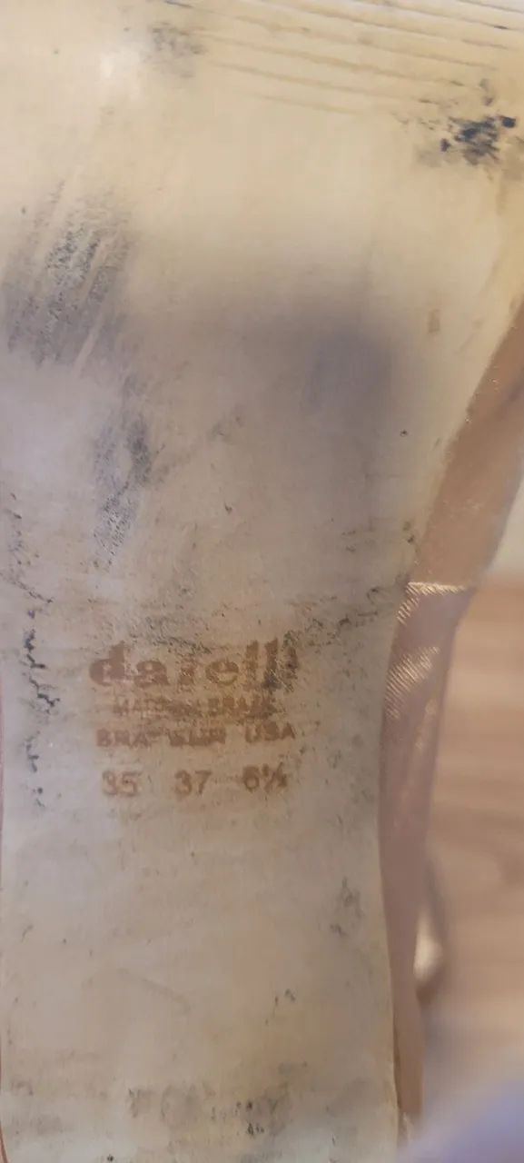 Salto alto bege de cetim número 35 Datelli  - Foto 3