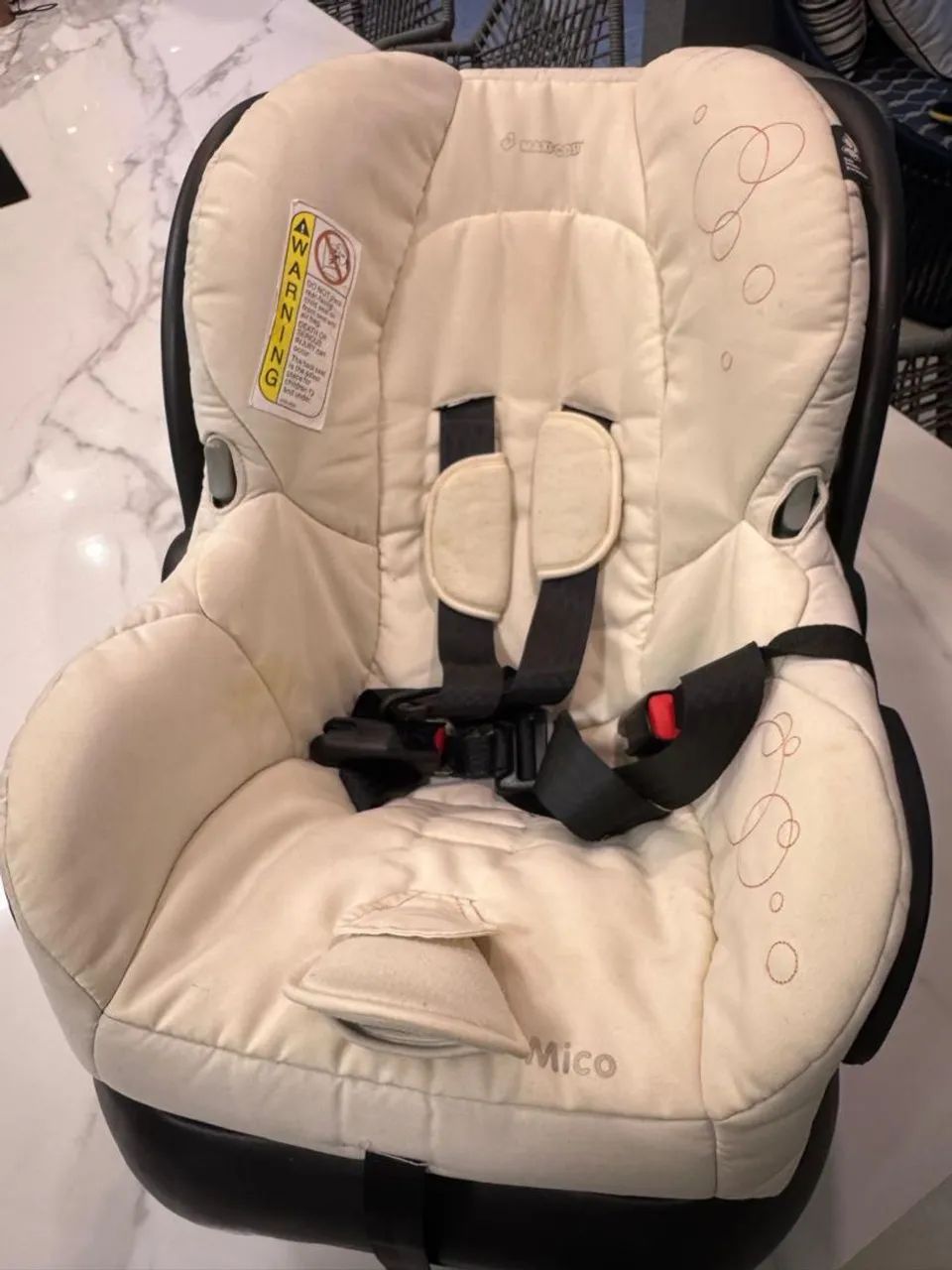 Cadeirinha de bebê conforto Maxi Cosi! Sem guarda sol!!