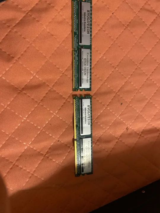 2x Memória RAM Evolution Technology 1GB DDR2