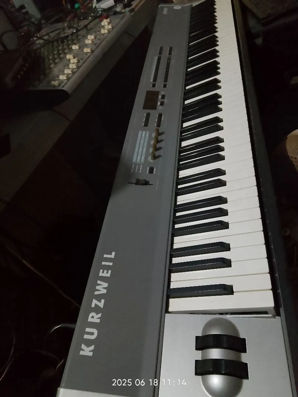 Piano Kurzweil SP 2X. 88 teclas
