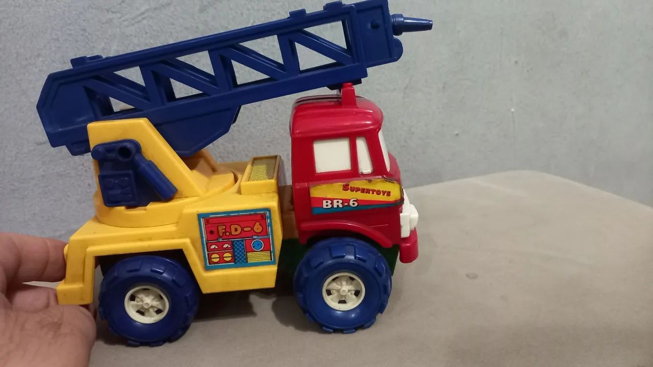Caminhão de Bombeiros de Brinquedo antigo anos 90