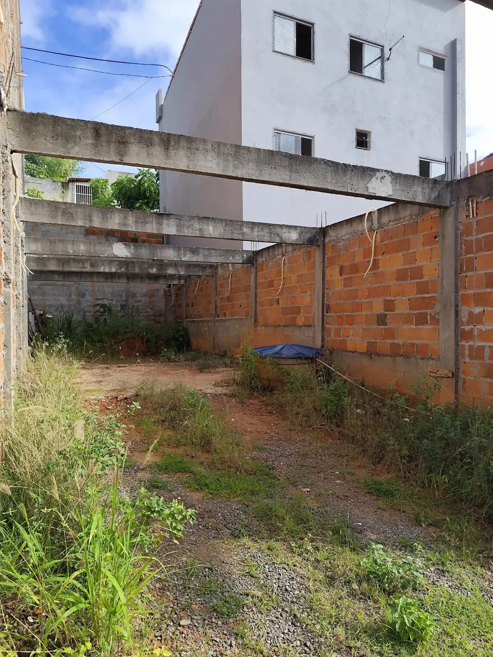 Terreno em condomínio fechado na Mussurunga