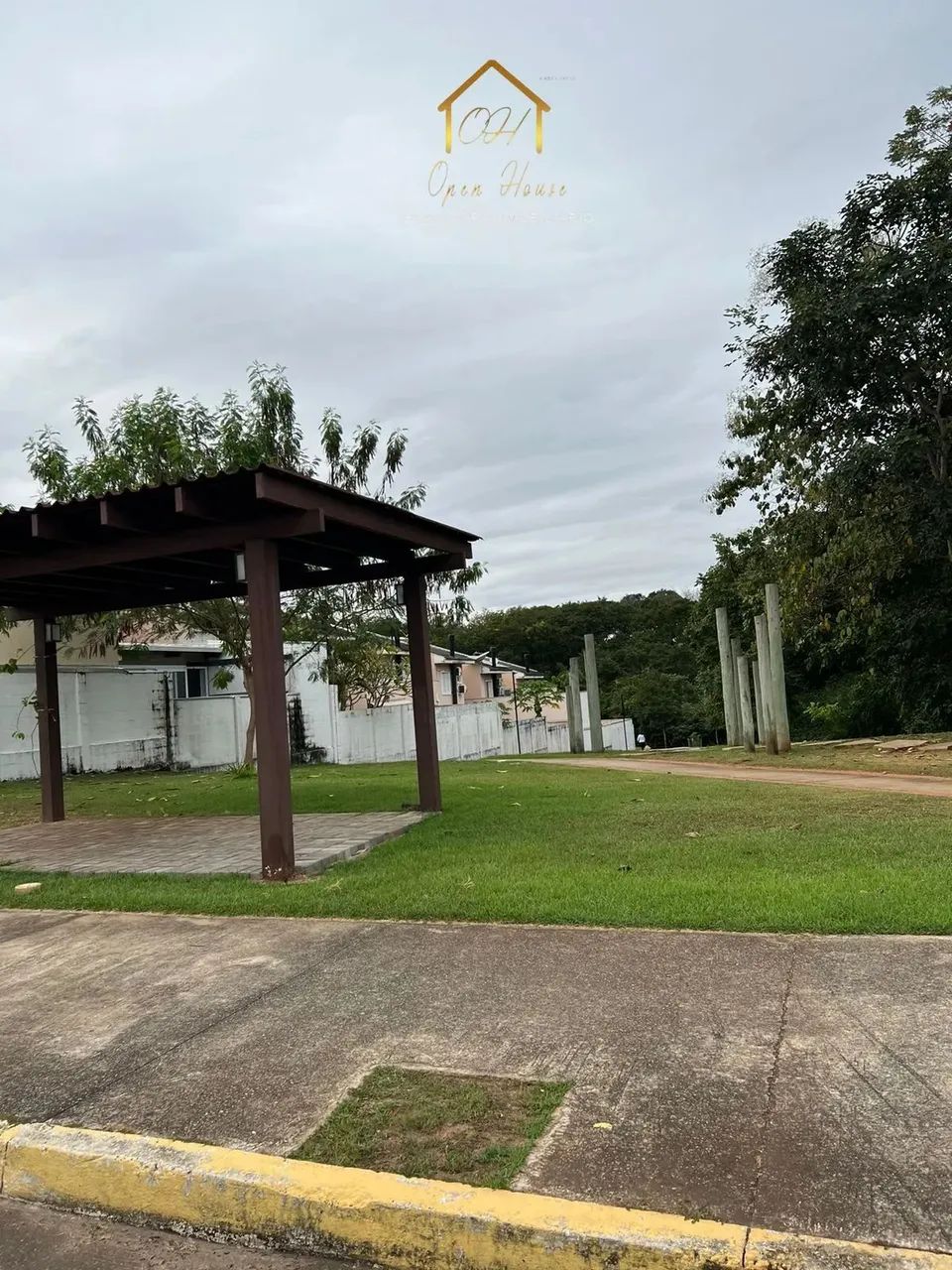 Alugo OU VENDO sobrado Semi Mobiliado no Cond. Village do Bosque - Foto 5