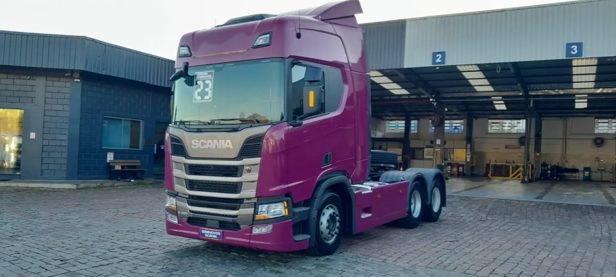 SCANIA R450 A6X2 2022/2023 SAIA LATERAL, DEFLETORES, PNEUS NOVOS, PACOTE LUXO, ADAS, UNI