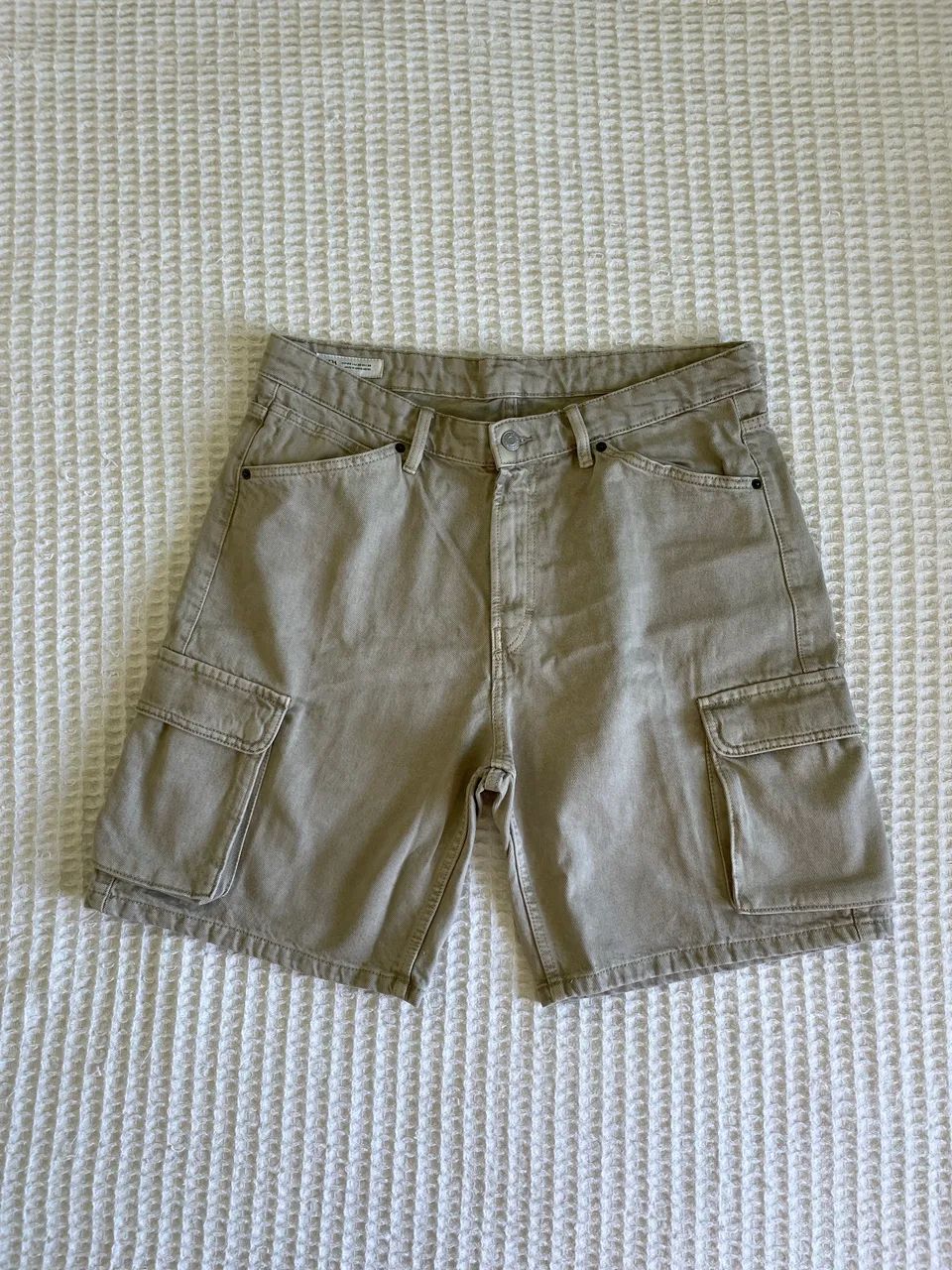 Bermuda Cargo Caqui Zara 46 - Foto 2