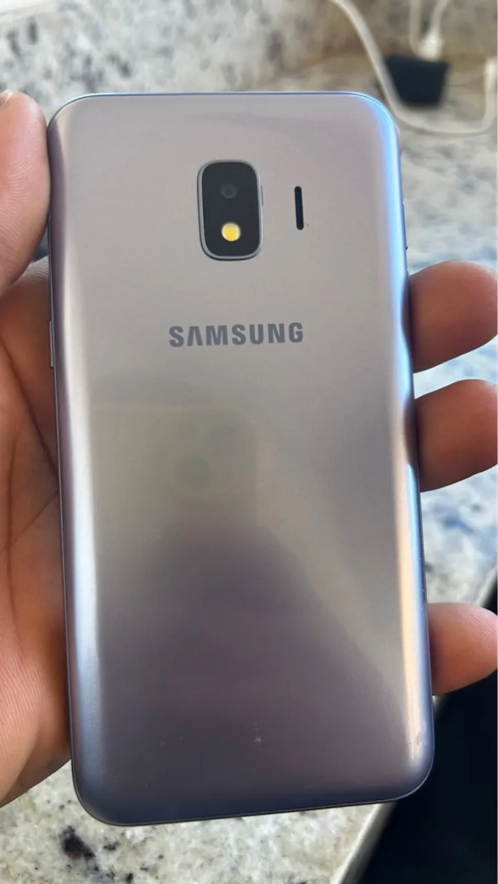 J2 Core 16GB + Cartão de memória 16GB