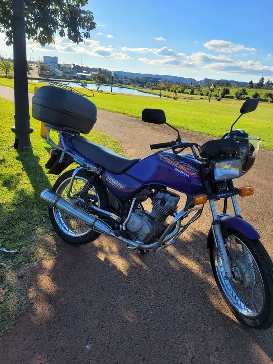 Honda CG 125 - Moto em ótimo estado