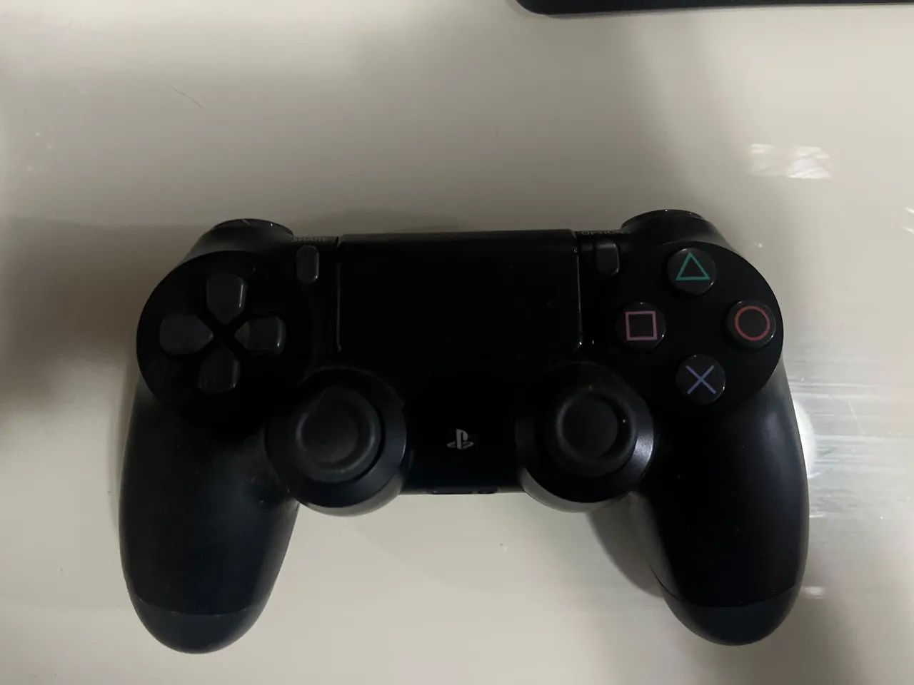 Vendo Ps4 usado + God of War (brinde) - Foto 4