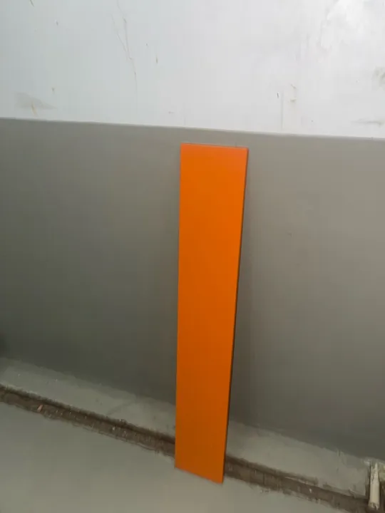 Bandeija de Comércio em Aço