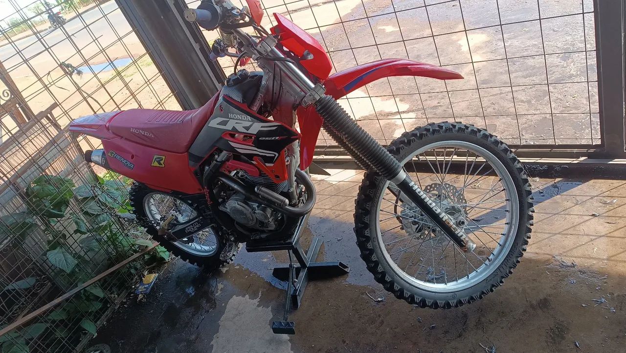 Honda CRF 250F preparada pra 310 ano 2020
