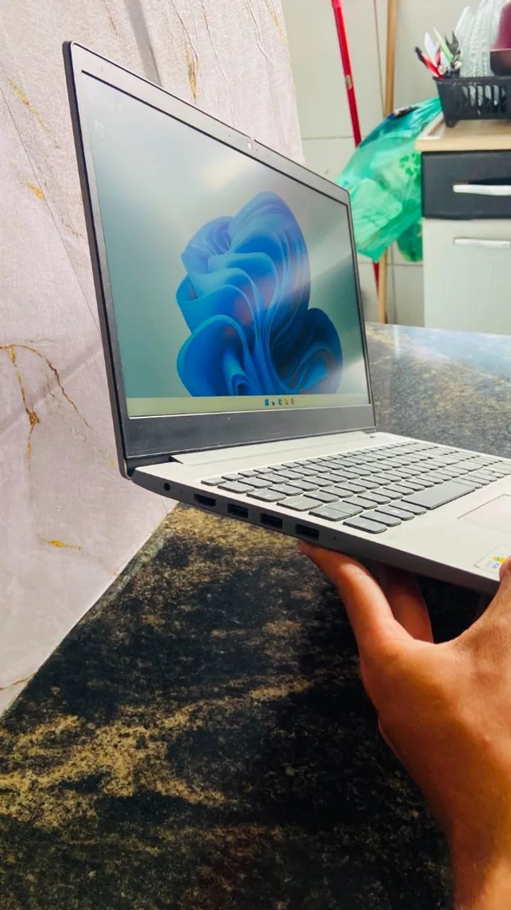 Notebook Lenovo IdeaPad 3i i5  8GB RAM SSD 256GB - Foto 4