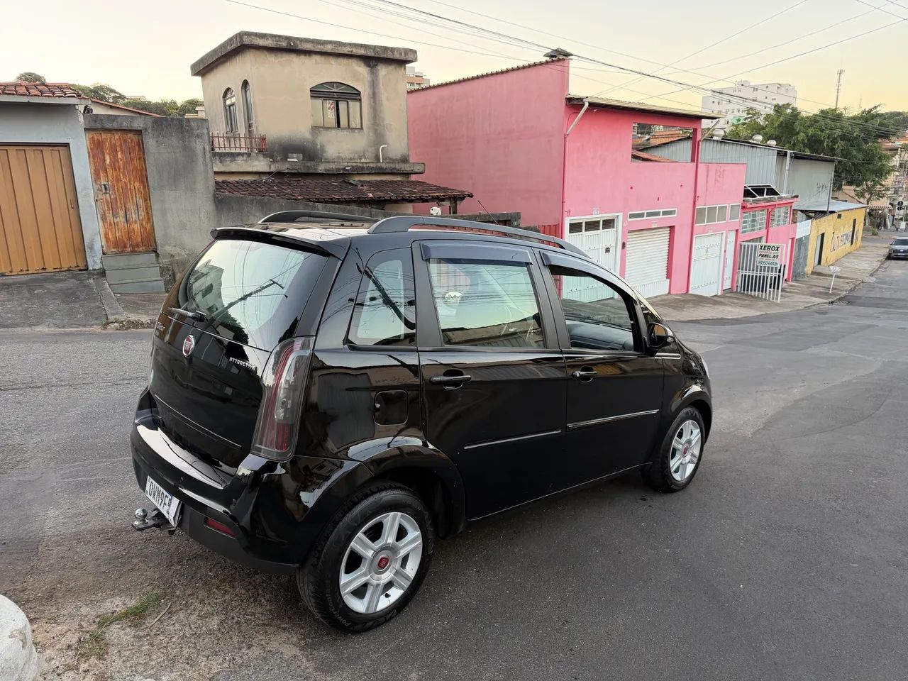 Fiat Idea Attractive 1.4 Fire Flex 8V 5P 2014 - Foto 3