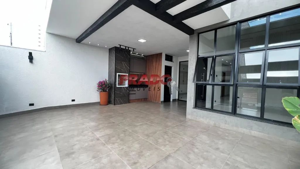 Casa à venda em Sarandi, Jardim Versalhes, com 2 quartos, com 108.9 m² - Foto 3