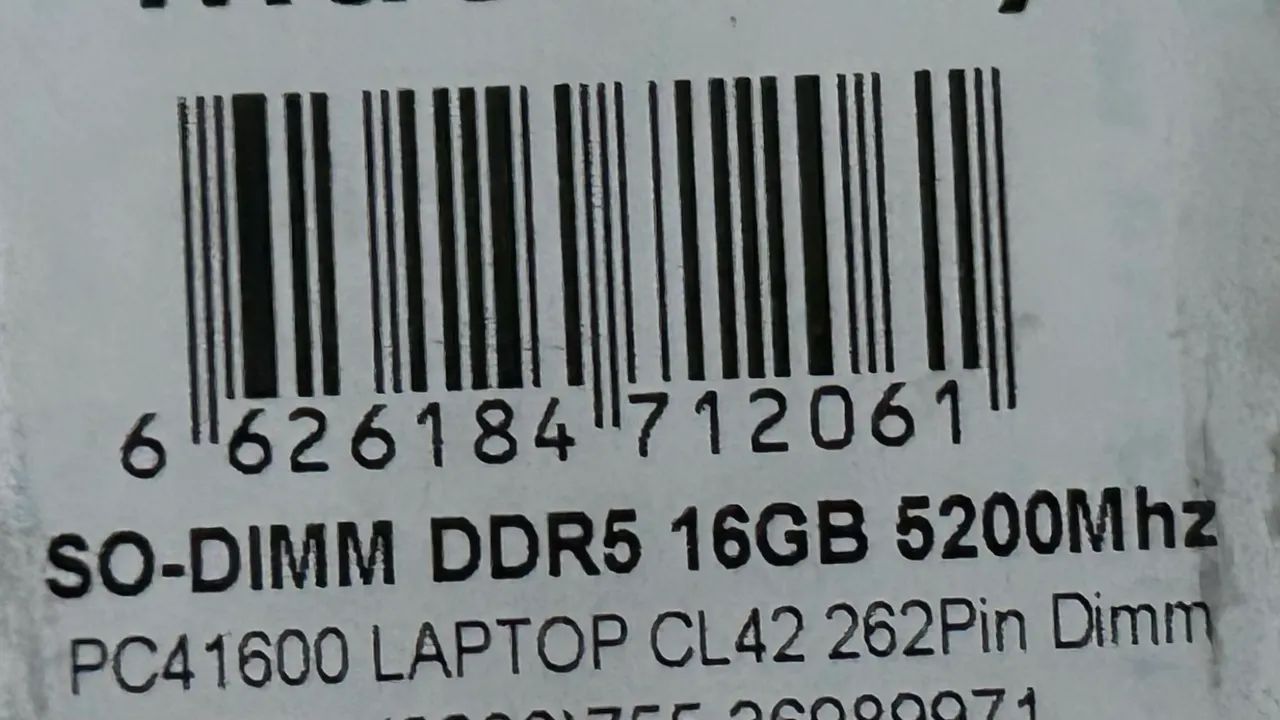Memória DDR5 16GB para notebook 403004500550635521