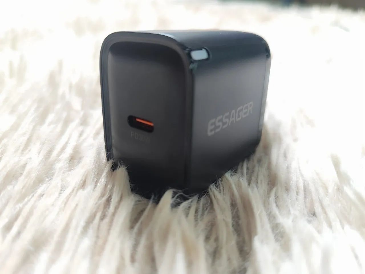 Fonte Essager 30w USB-C 