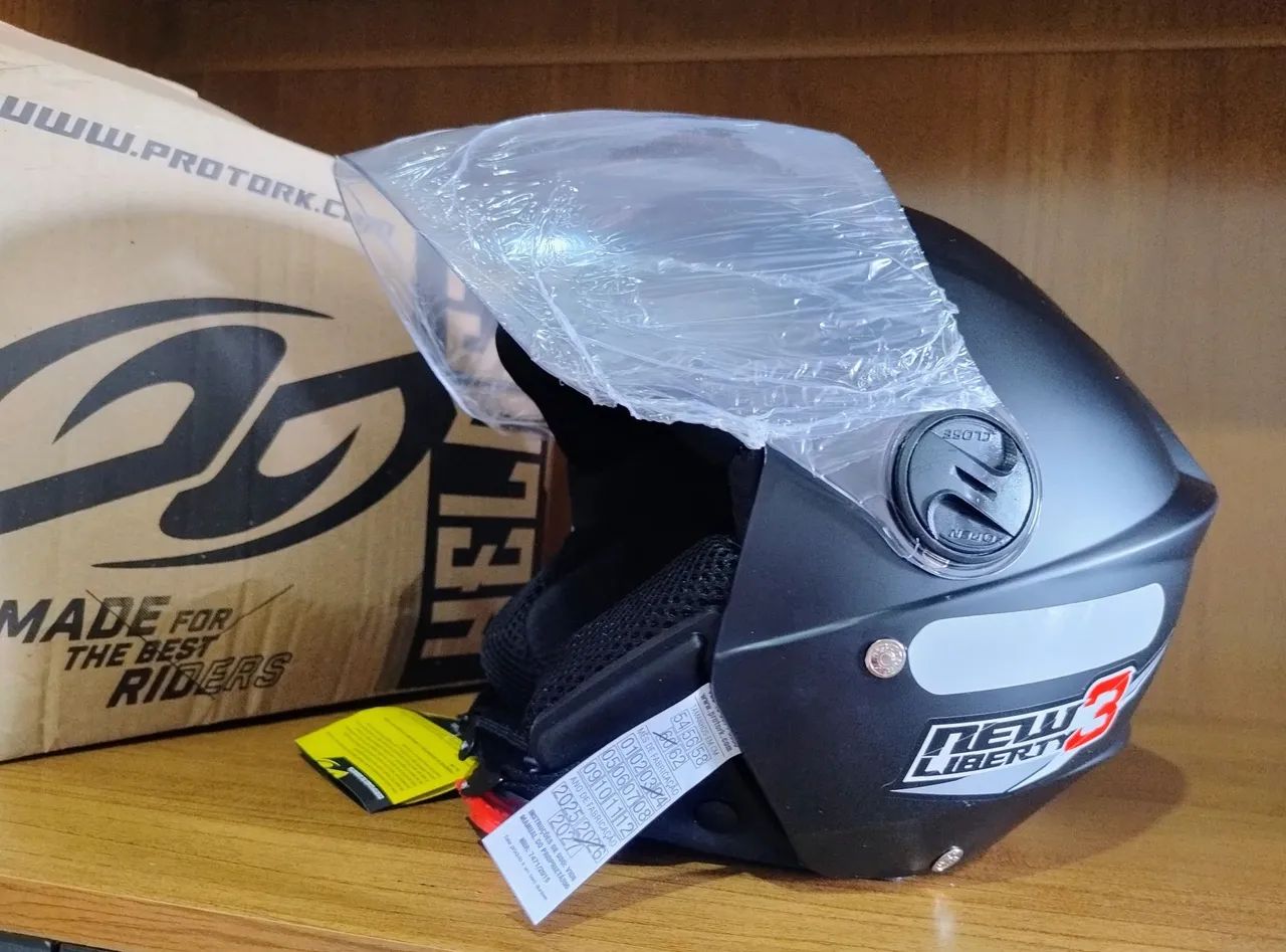 Capacete r8