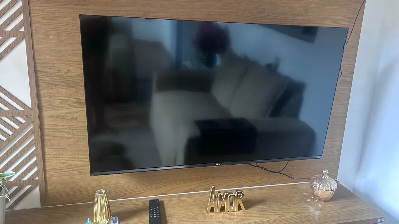Vende-se TV 43 polegadas TCL