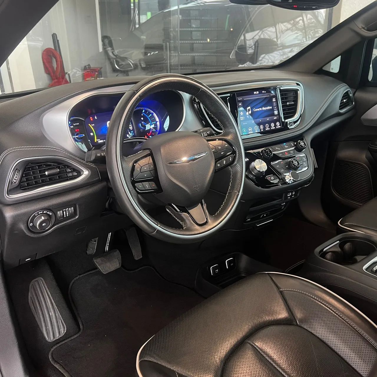 Chrysler Pacifica S E-hybrid AWD 2020 - Foto 2