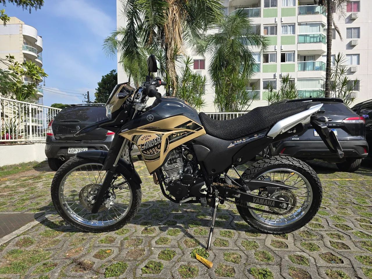 Xtz lander 250 