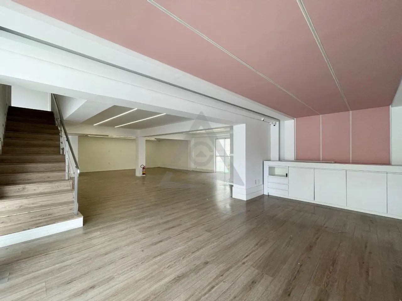 Casa à venda e para alugar em Campinas, Cambuí, com 5 quartos, com 422 m² - Foto 2