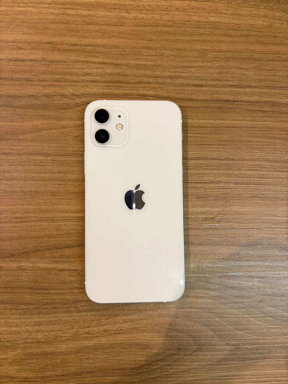 iPhone 12 128GB Branco - Com Carregador e Capinha - Foto 3