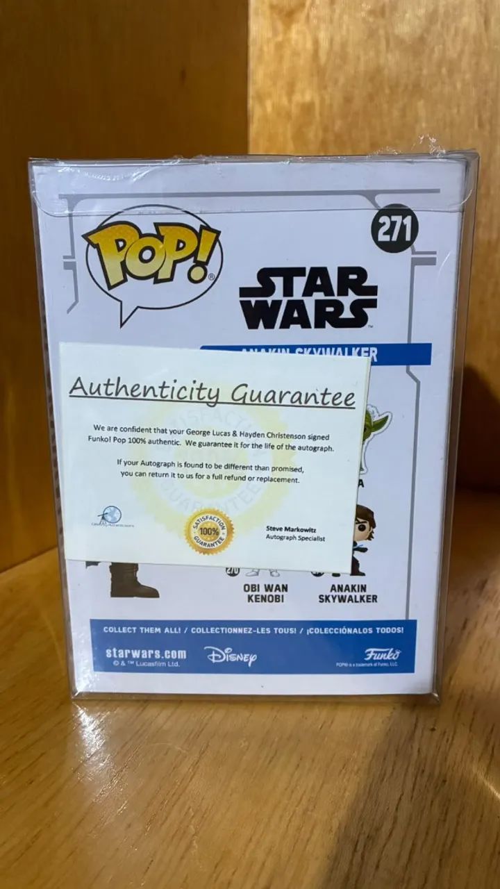 Funko Anakin Skywalker com Caixa Autografado - Foto 2