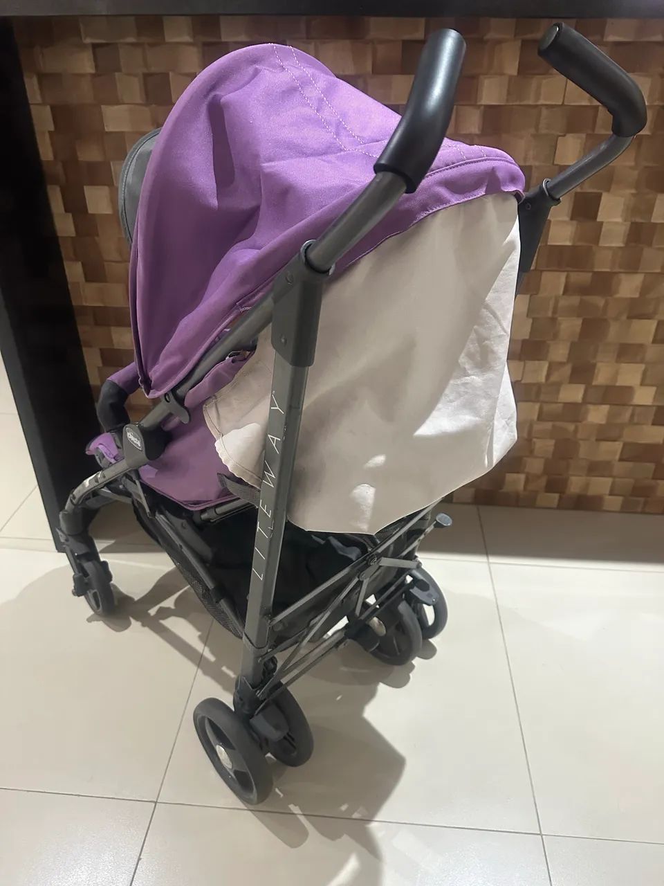 Carrinho de bebê Chicco  - Foto 4