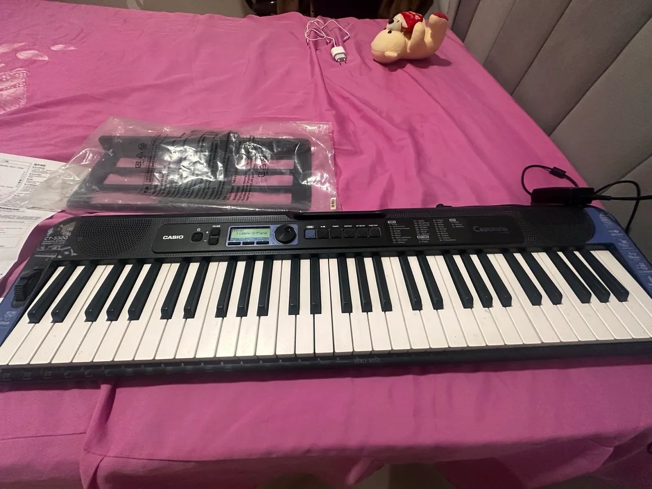 TECLADO MUSICAL CASIO CT-S300