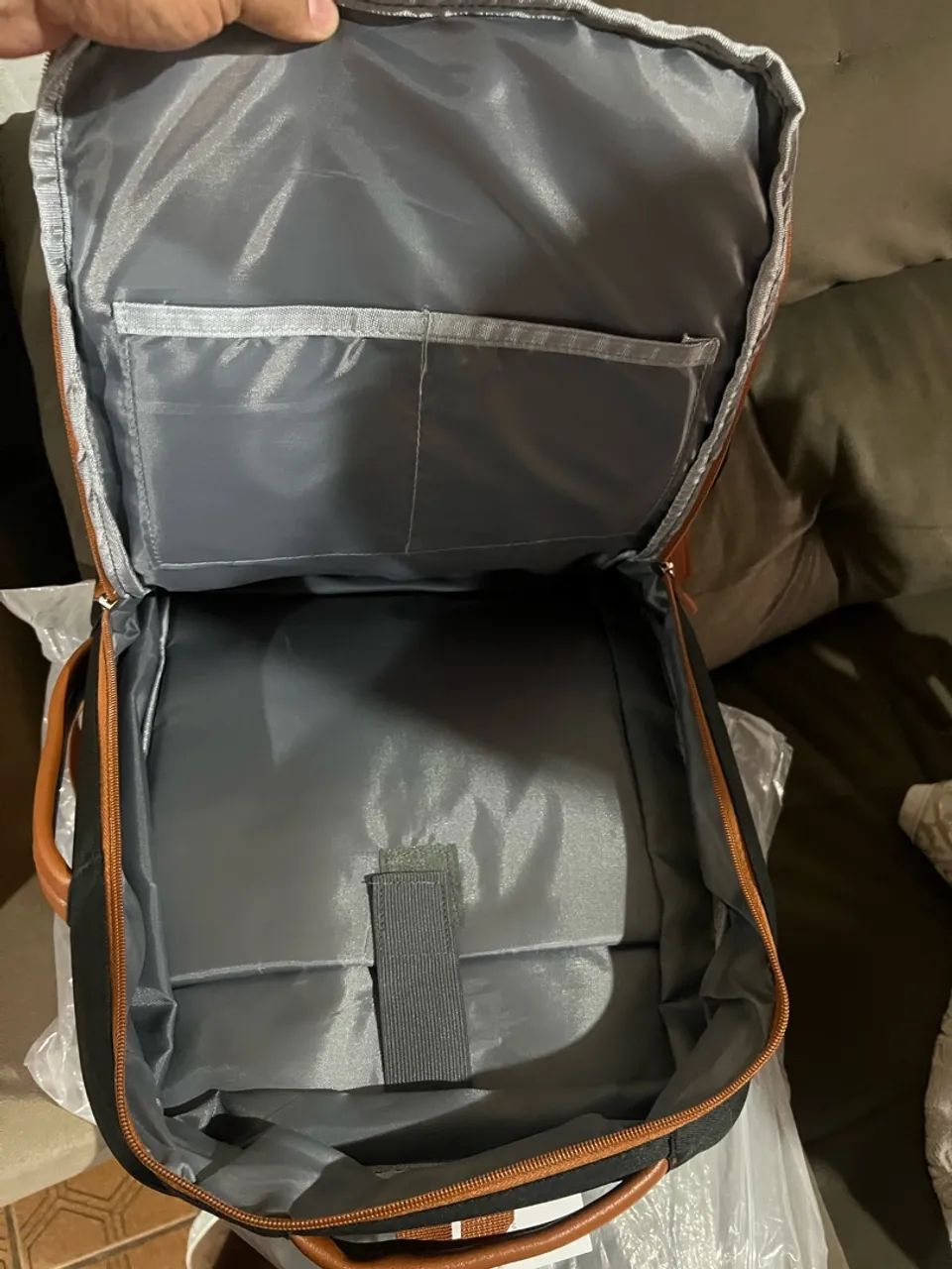 Mochila nova 40cm altura, tem Alça lateral - Foto 2