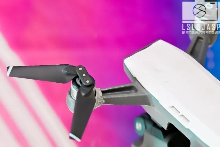 Drone DJI Spark Full HD Modos Inteligentes - Drones - Vila das