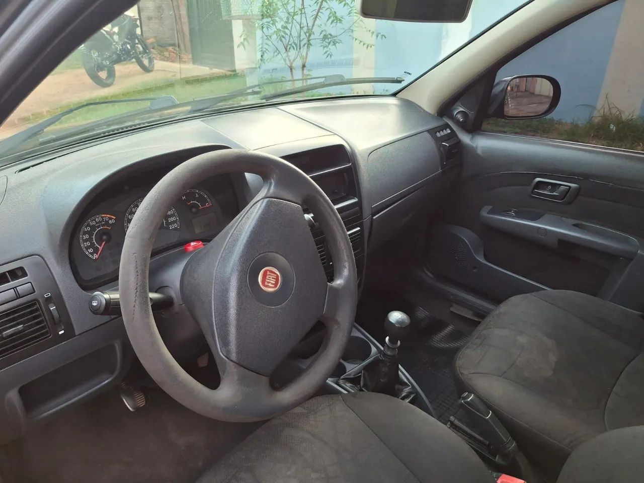 Fiat Siena EL Celeb. 1.4 MPI Fire Flex 8V 4P 2012 - Foto 5