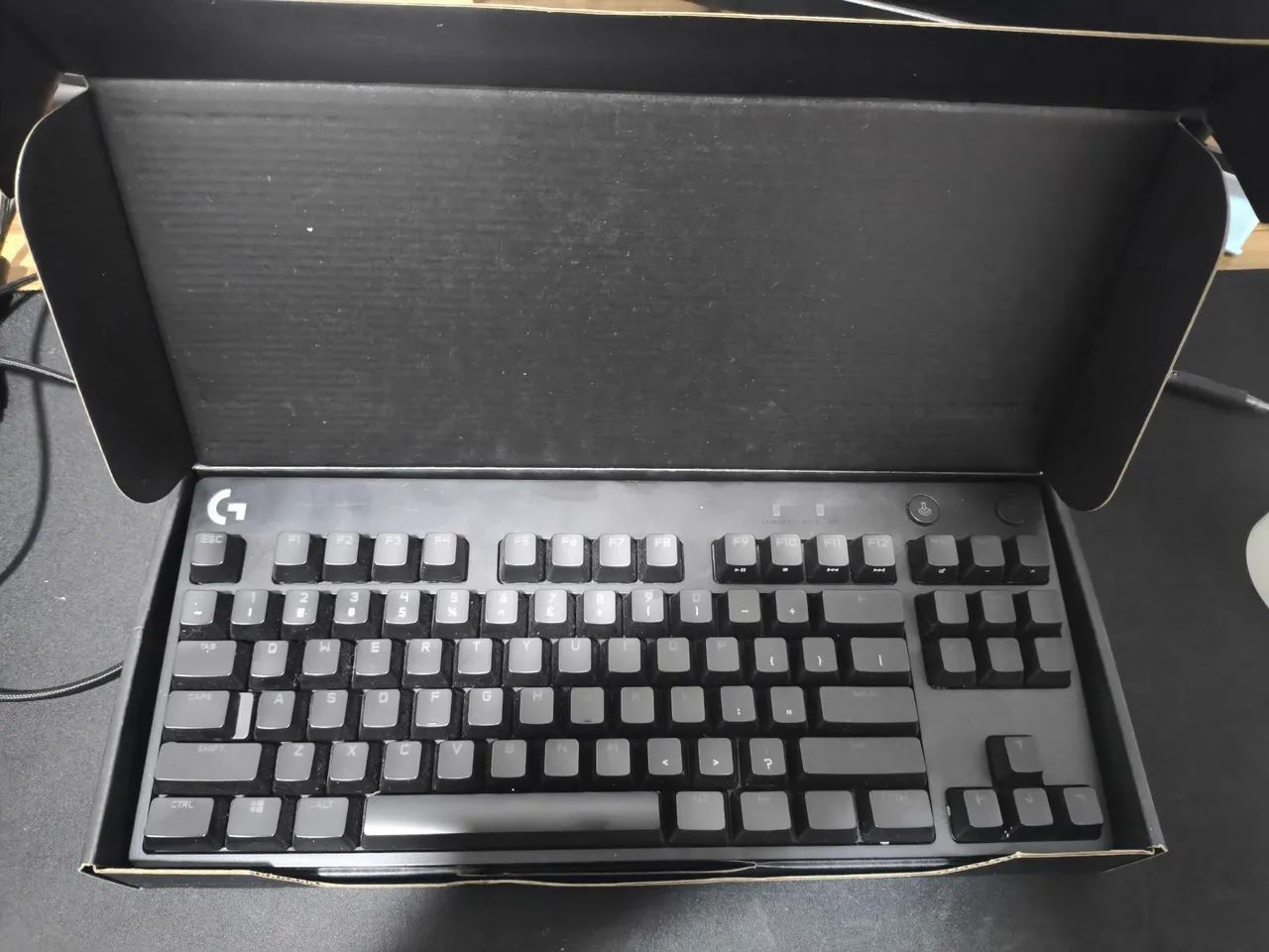 Teclado Logitech G PRO - Foto 4