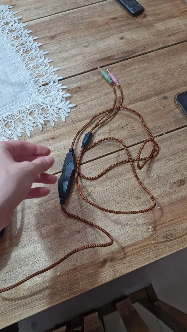 HEADSET P2422080390125342721