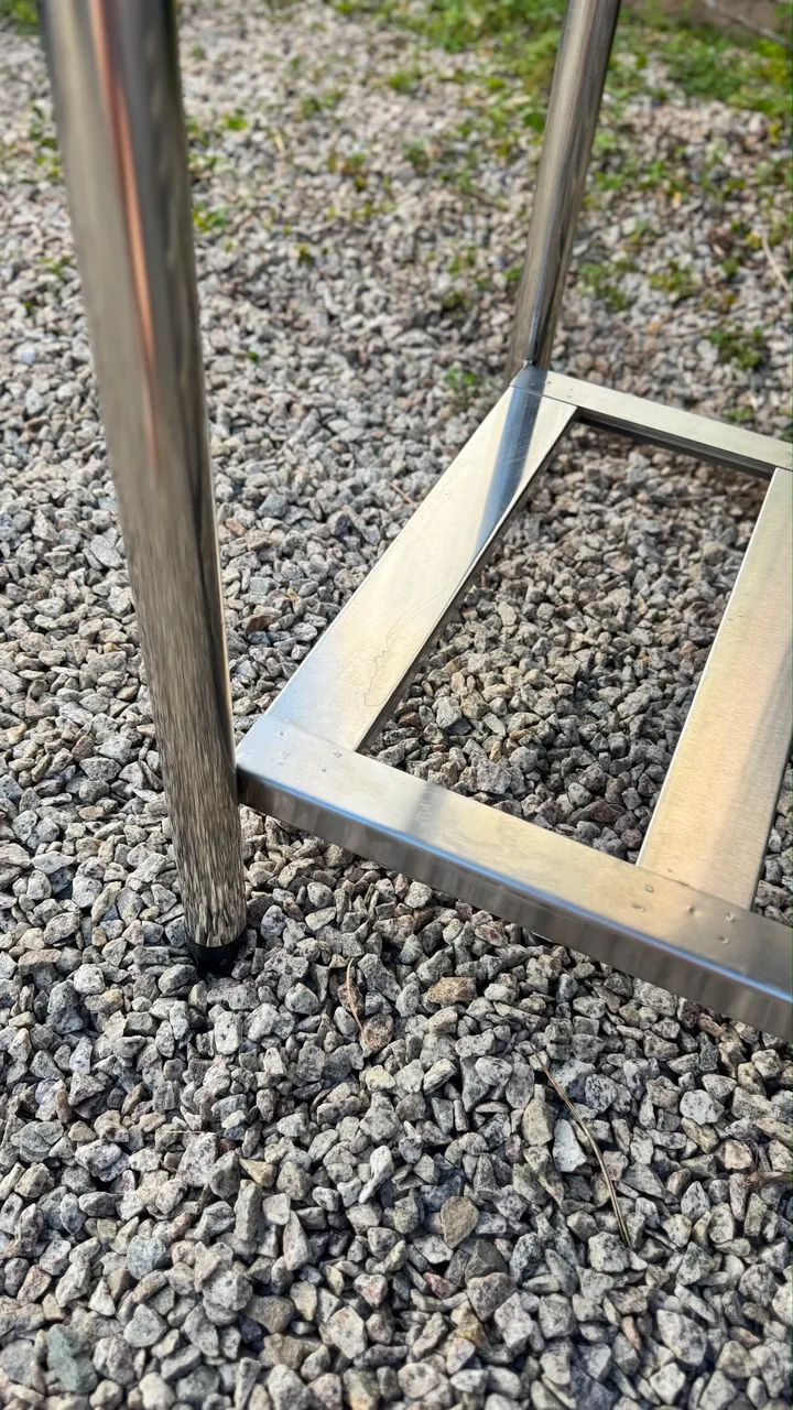 Mesa de inox industrial 1,90m Excelente estado - Foto 5